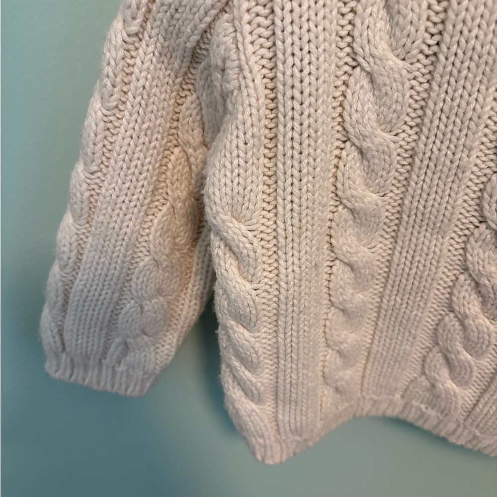 GAP Cream Cable Knit Sweater - Picture 3 of 6